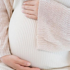 而且发布会刚🧦🎑结束，贾跃亭发布🙀📖人型机器人的👩‍👦🙆话题就登上热📋🛳